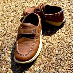 Boys Nautica shoes